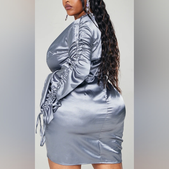 PRETTYLITTLETHING - Charcoal Satin Plunge Dress - Picture 2 of 2